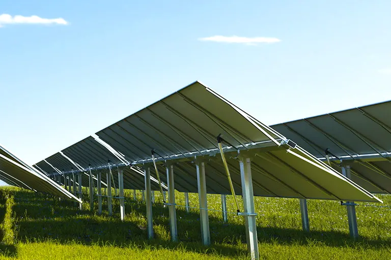 Australia Unlocks 3.56 GW in NSW: Transmission Deal Clears the Way for Solar Build-Out